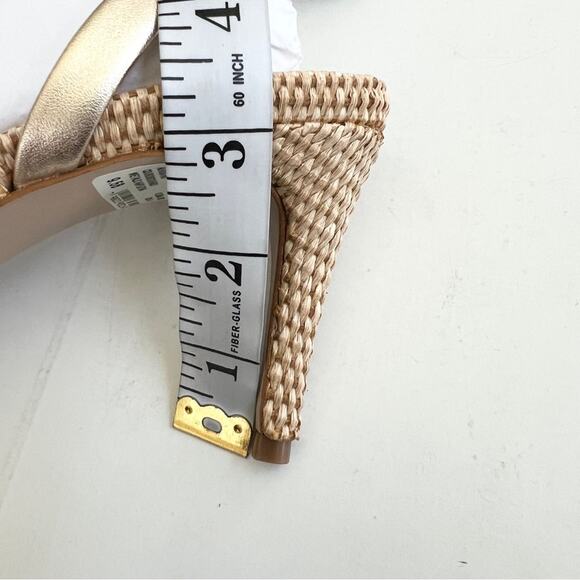 New SCHUTZ Aurora Mid Heel Sandal Women's SIZE 9.5 Gold Metalic Napa Platina - Picture 9 of 12